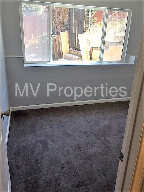 Foto del edificio - 266 Lavender Ln