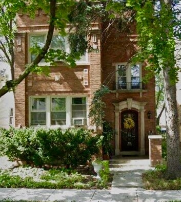 Building Photo - 6734 N Oxford Ave
