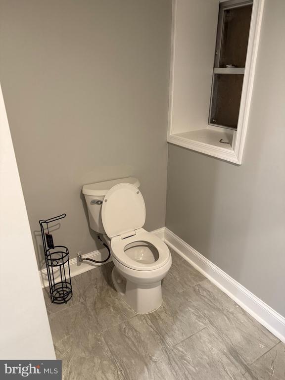 Foto del edificio - 2921 Baker St