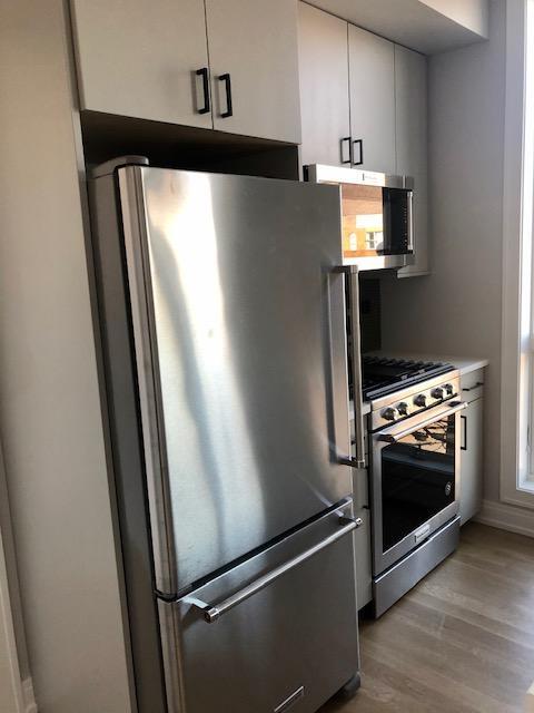 Building Photo - 1 bedroom in Chicago IL 60657