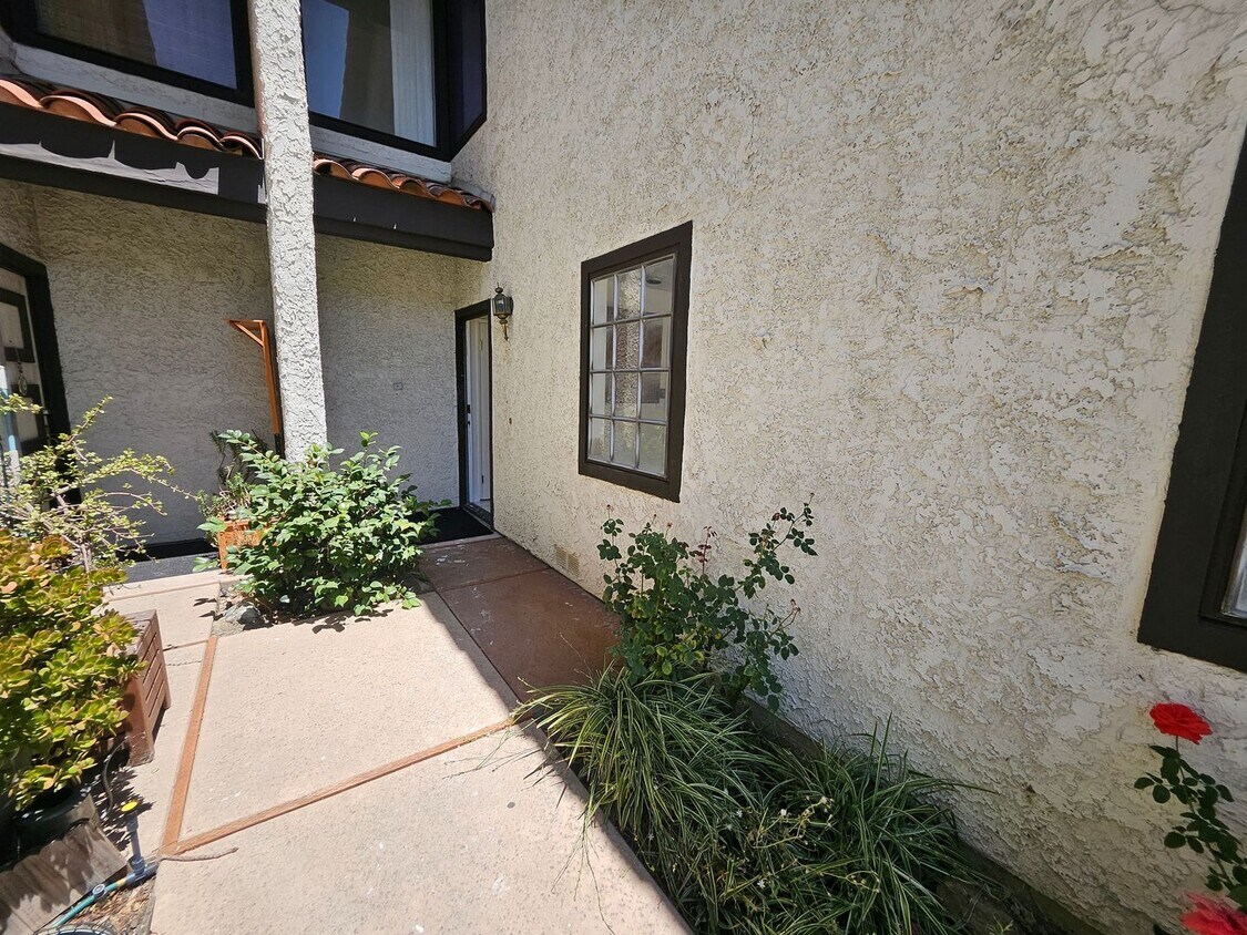 Foto principal - 20967 Judah Ln