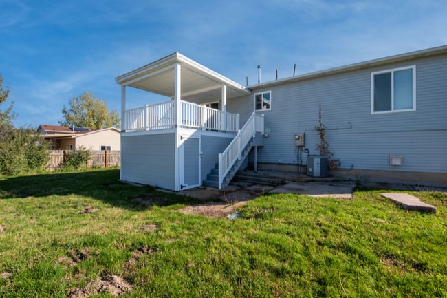 Photo - 4878 W 8430 S (West Jordan, UT) House
