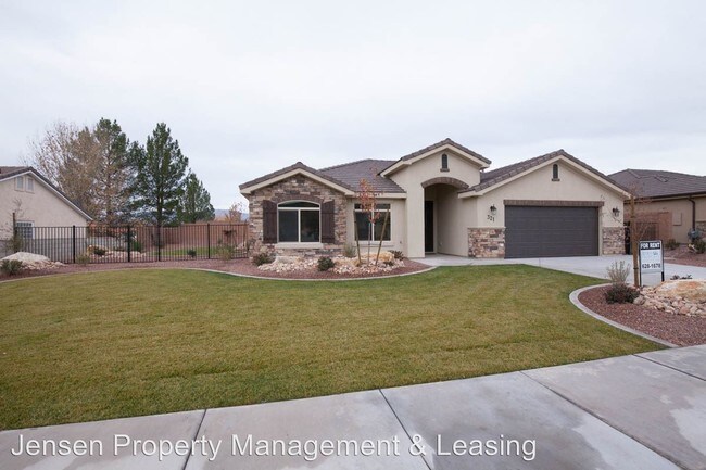 Building Photo - 3 br, 2 bath House - 321 Westridge