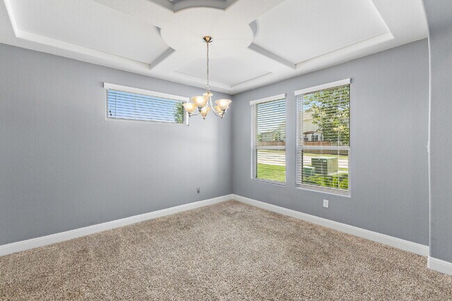 Building Photo - 10106 Macarthur Way