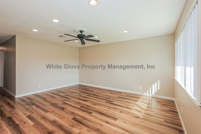 Foto del edificio - Great 3 Bedroom Rancho Cucamonga Home