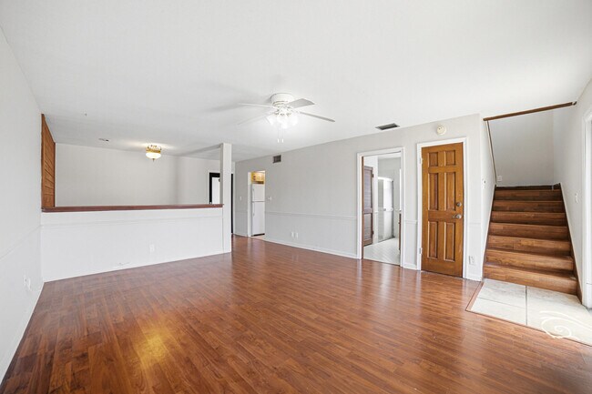 Foto del edificio - 2895 Via Del Lago