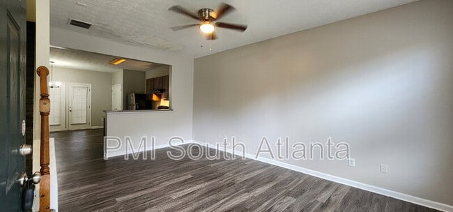 Building Photo - 4672 Ernest Dr