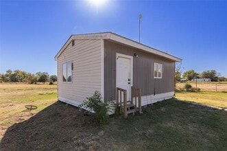 Building Photo - 9119 Whiskers Rd