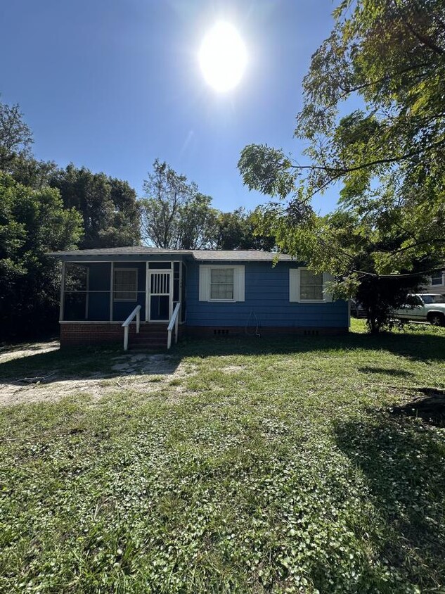 Primary Photo - 3 bedroom in Jacksonville FL 32208