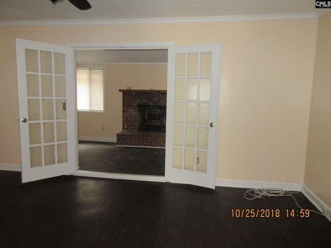 Foto del edificio - 7602 Hunt Club Rd