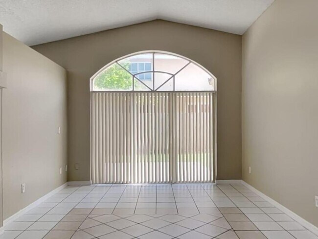 Building Photo - 16028 SW 86th Terrace
