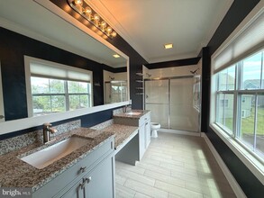 Building Photo - 89 Betts Way
