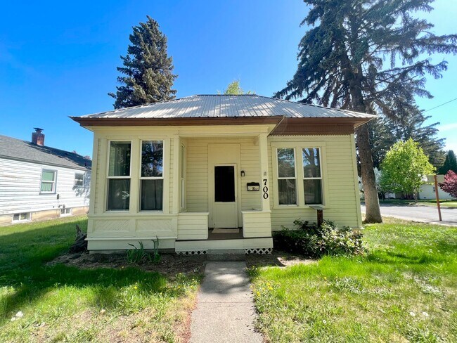 Foto del edificio - Charming 3 Bedroom Home Near Downtown Elle...