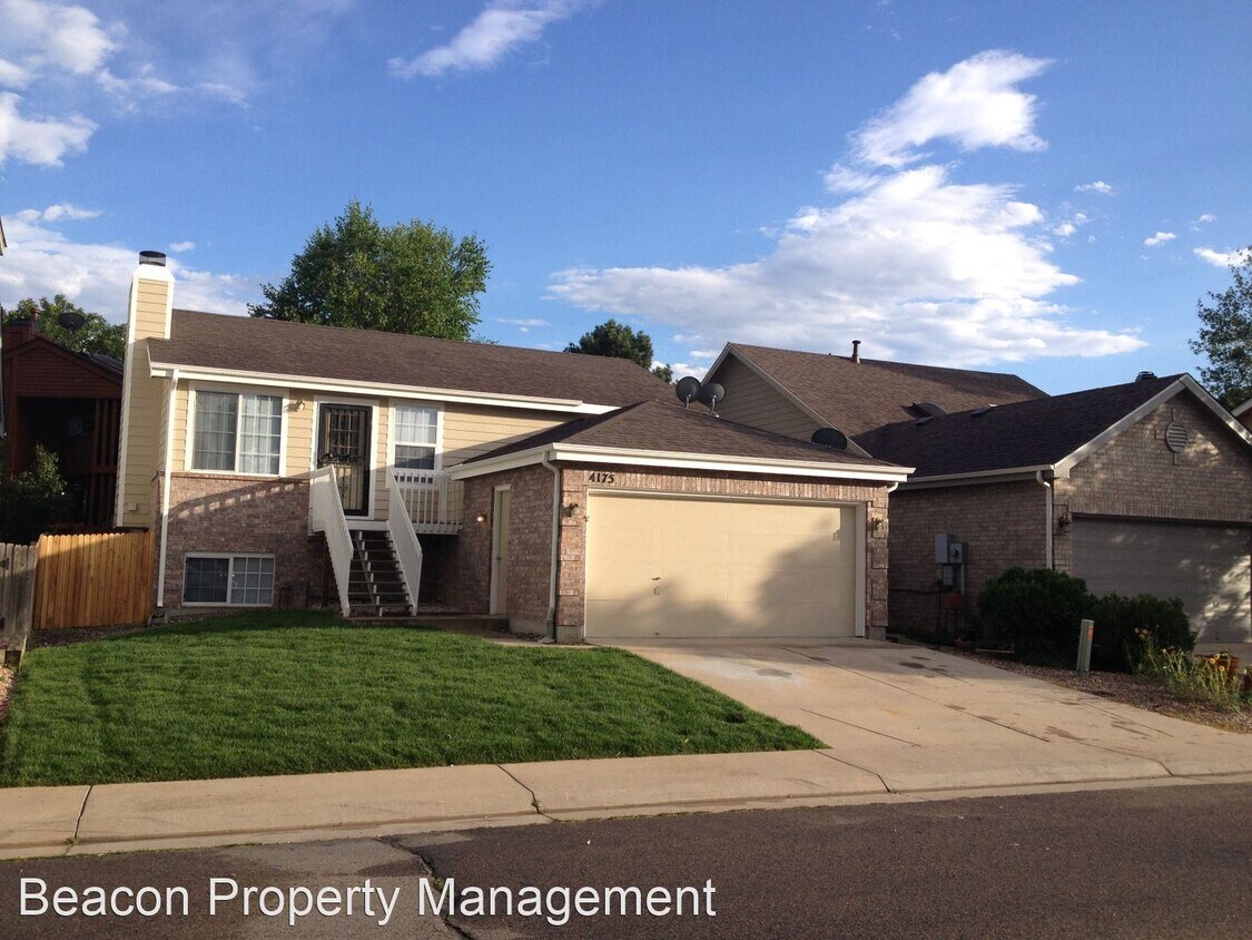 Foto principal - 5 br, 2 bath House - 4175 S Lewiston Circle