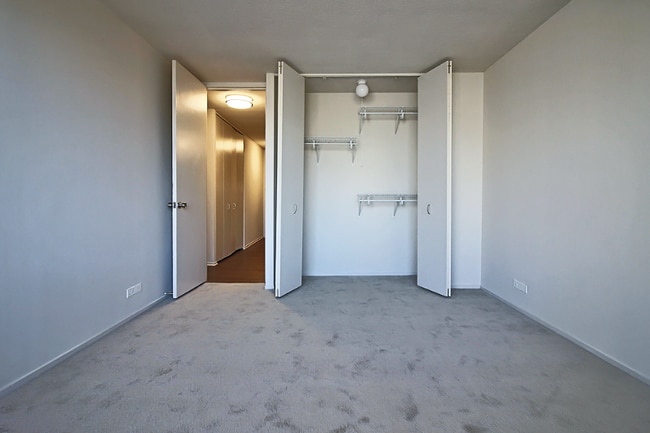 Foto del edificio - 1090 N Dearborn St