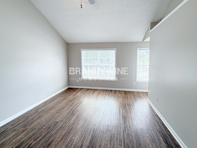 Foto del edificio - 7132 Bowie Dr