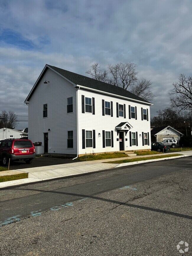 Houses for Rent by Owner in Whitehall, PA 1 Rentals