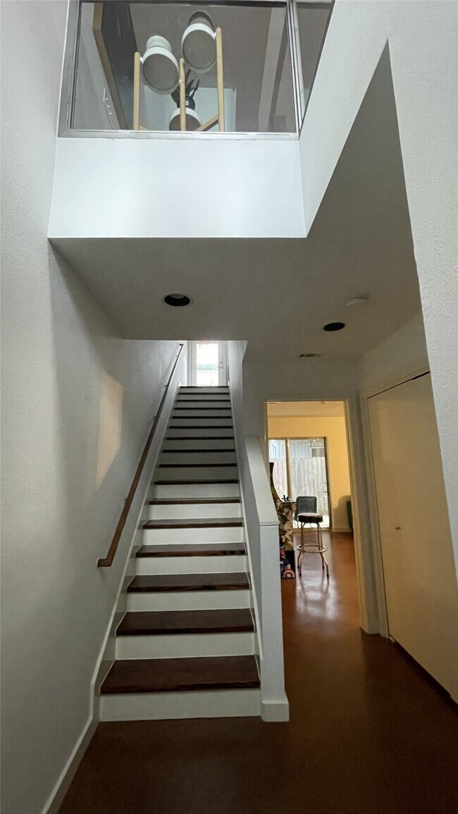 Foto del edificio - 2918 Commerce St