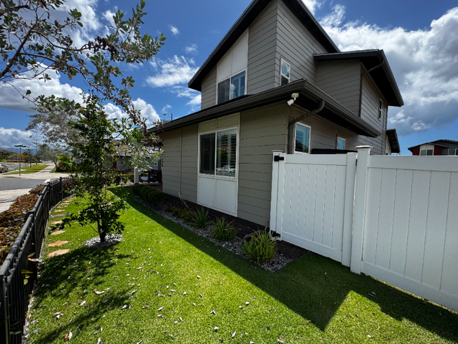 Building Photo - 91-1296-1296 Likolehua Loop