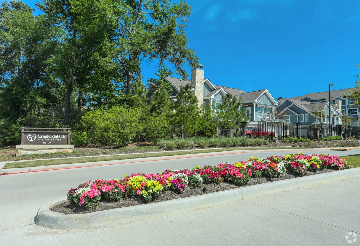 Creekside Park The Residences 26700 Kuykendahl Rd The Woodlands, TX