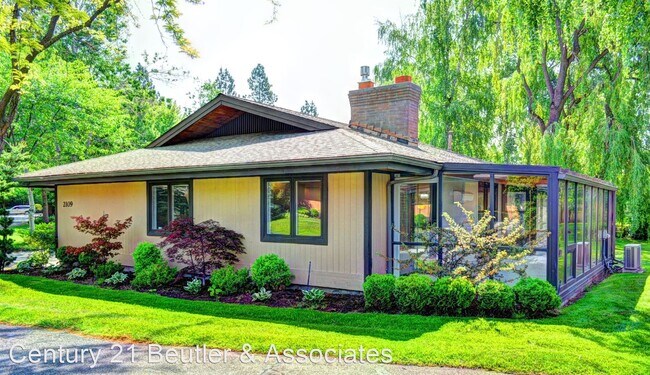 Building Photo - 3 br, 2 bath House - 2109 E. Rockwood Blvd
