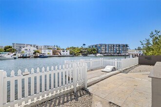 Building Photo - 8135 Crespi Blvd
