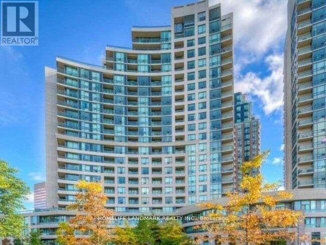 Building Photo - 509-509 Beecroft Rd