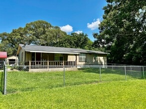 Building Photo - 1761 Bass Rd