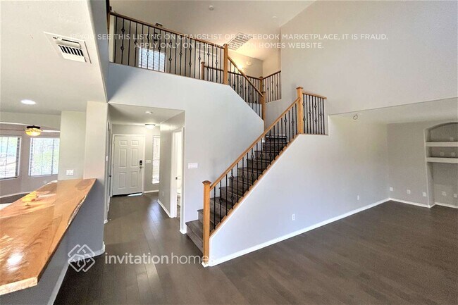 Building Photo - 2419 W Maldonado Rd