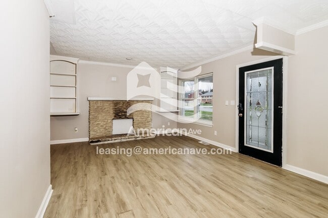 Foto del edificio - 10100 McNeely Lake Dr