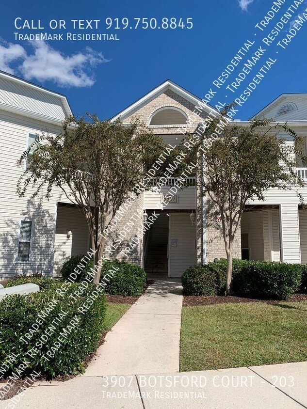 Primary Photo - 2 Bedroom 2 Bath Condo on Botsford Court A...