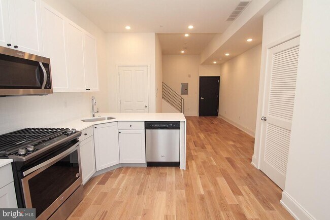 Foto del edificio - 1247 N 2nd St
