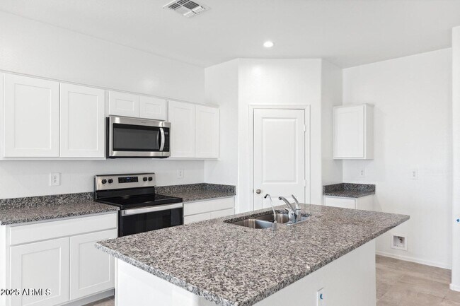 Foto del edificio - 1597 E Squire Dr