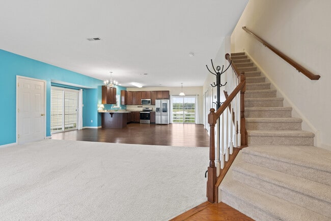 Foto del edificio - 338 Camerton Ln