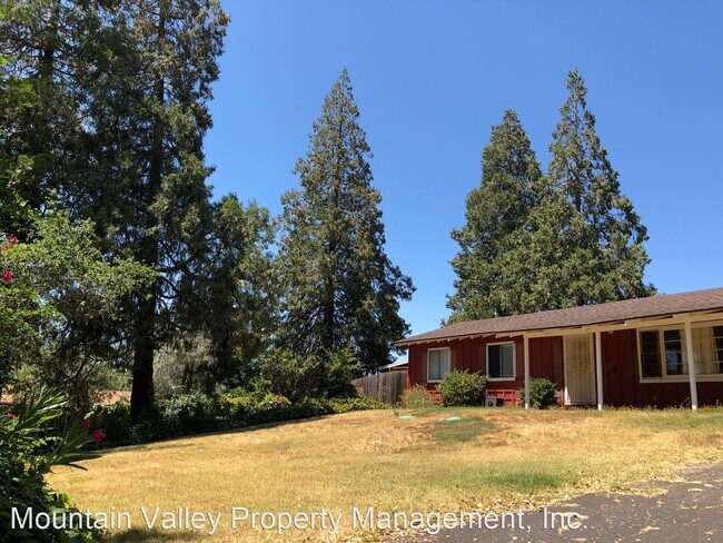 Foto del edificio - 3 br, 2 bath House - 110 Squire Lane