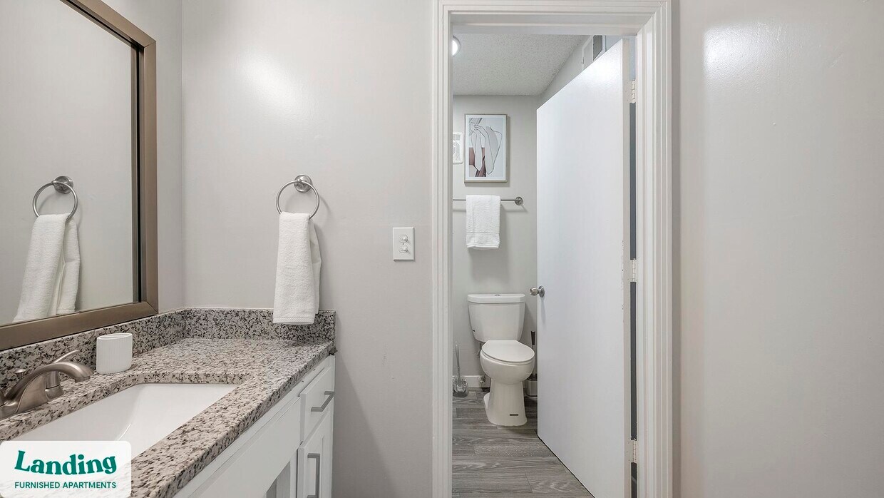 Foto principal - 231 New Shackle Island Rd