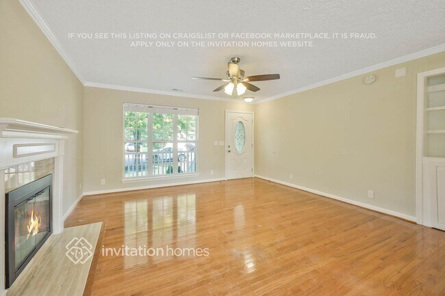 Foto del edificio - 2937 Riverbend Dr