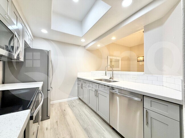 Foto del edificio - 3434 E Baseline Rd