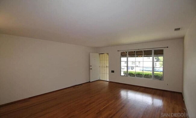 Building Photo - 6779 Rosefield Dr