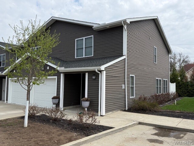 Building Photo - 46 Roger Chaffee Dr