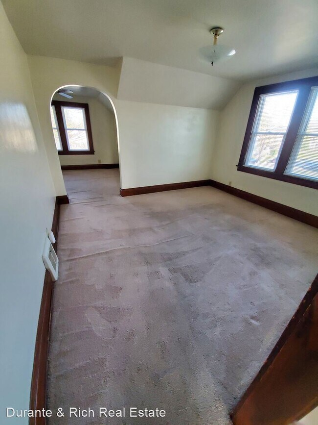 Building Photo - 1 br, 1 bath House - 901 Minnesota Ave.