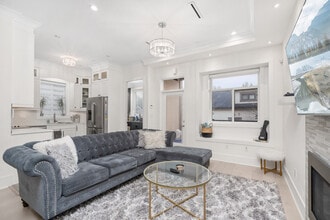 Building Photo - 288 Masumi Mitsui Greenway