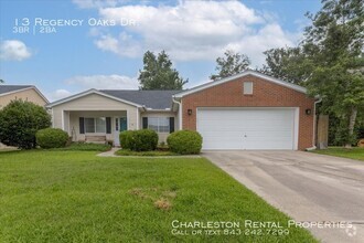 Building Photo - 13 Regency Oaks Dr