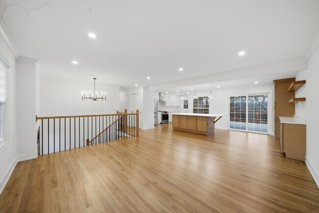 Foto del edificio - 2S245 Mayfield Ln