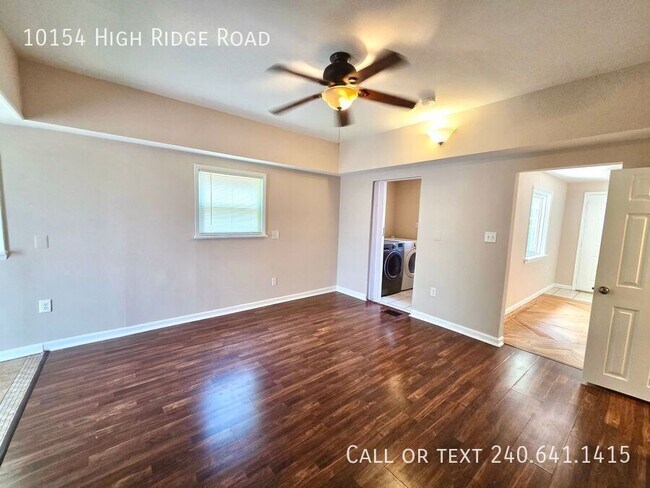 Foto del edificio - 10154 High Ridge Rd