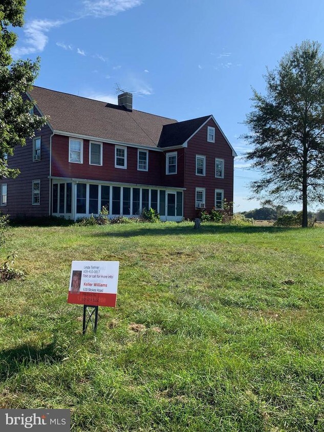 Building Photo - 186 Fostertown Rd