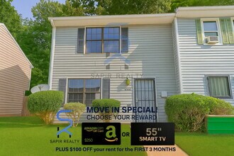 Building Photo - 7000 Oakhill Cir