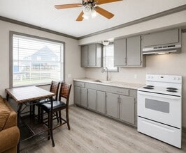 Building Photo - 403 Fort Velasco Dr