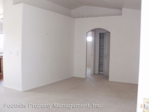 Foto del edificio - 4435 N Quail Hollow Rd