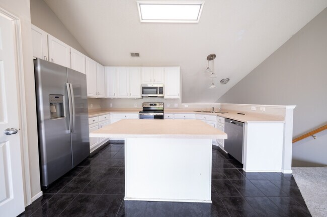 Foto del edificio - 7591 Derby Ln